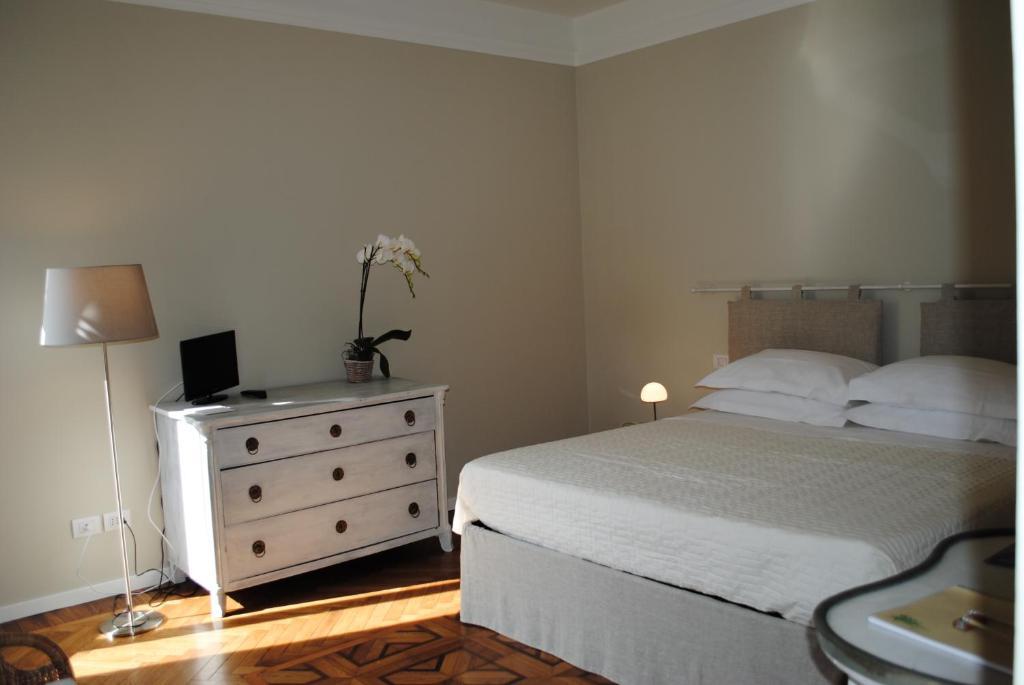 Bed&Cafe Bed & Breakfast - Milan — Photos 1